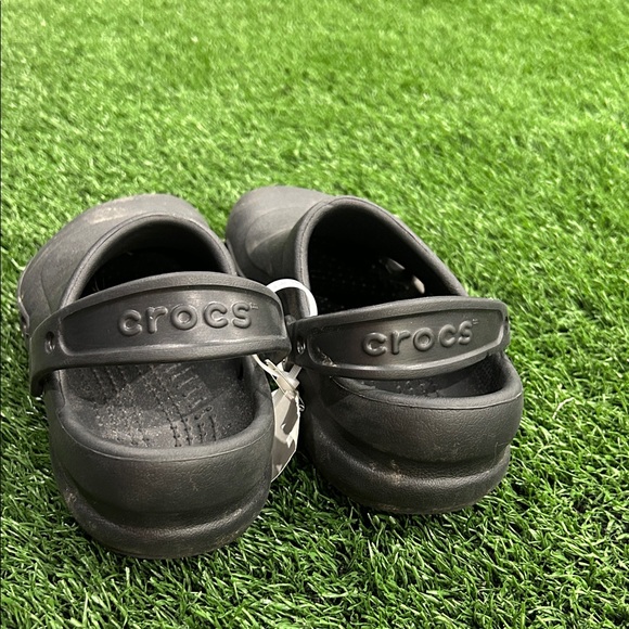 CROCS Green Men’s Loafers & Slip-Ons - Picture 4 of 5